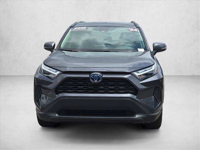 Used 2024 Toyota RAV4 XLE AWD/4WD image 2