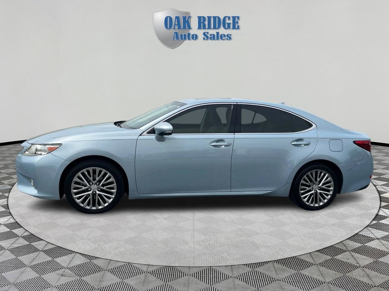 Used 2013 Lexus ES 350 w/ Luxury Pkg FWD image 8
