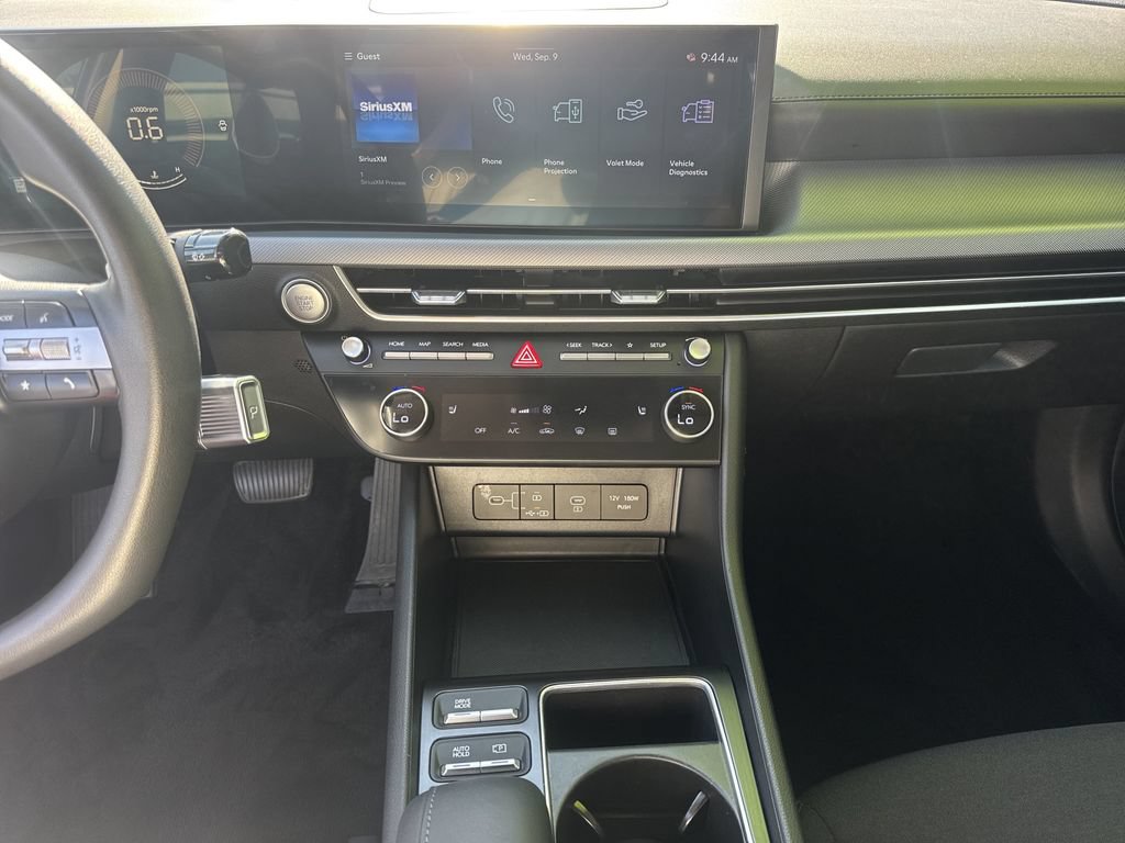 Used 2025 Hyundai Sonata SEL FWD image 28