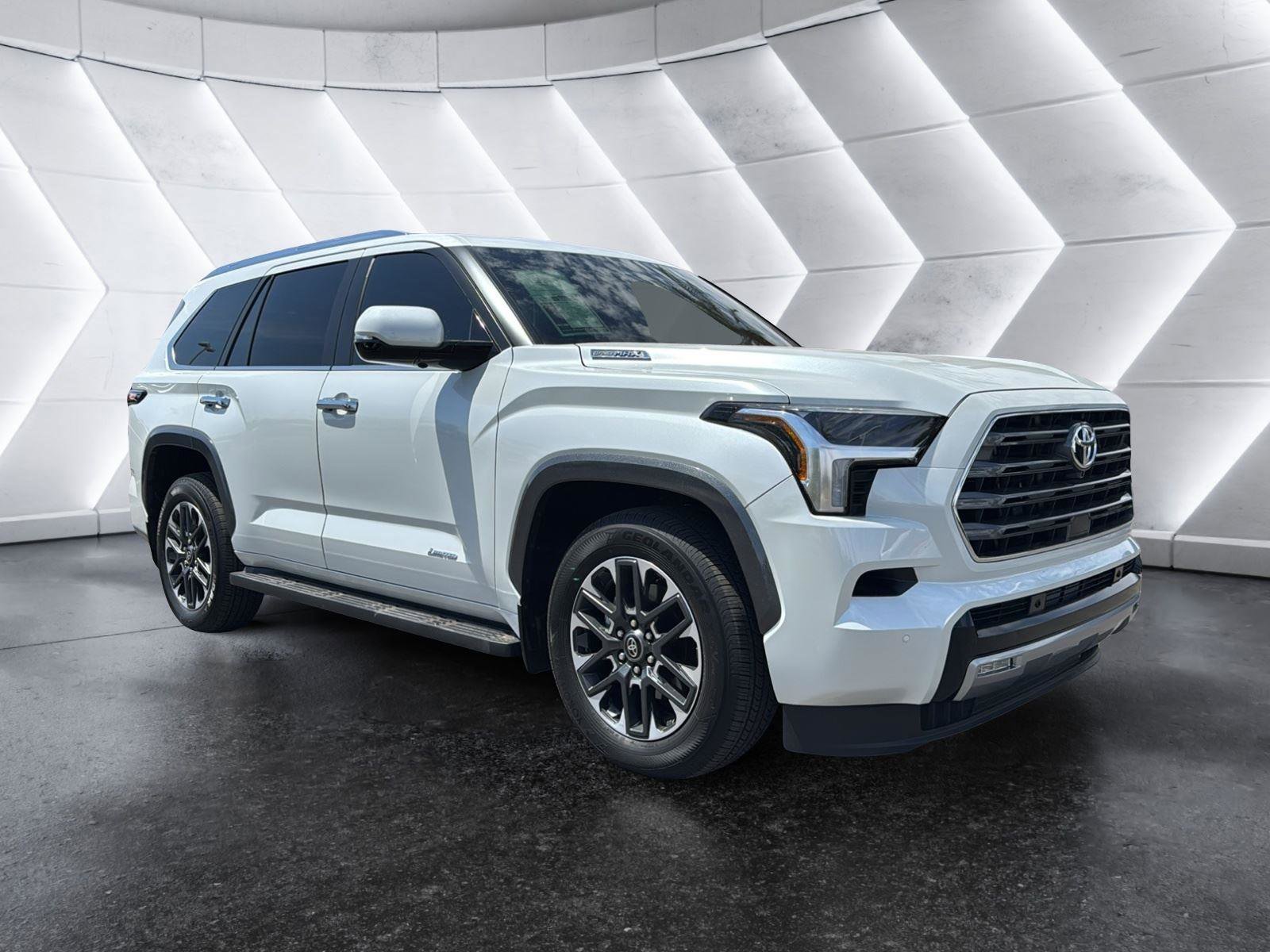 Used 2025 Toyota Sequoia Limited image 1