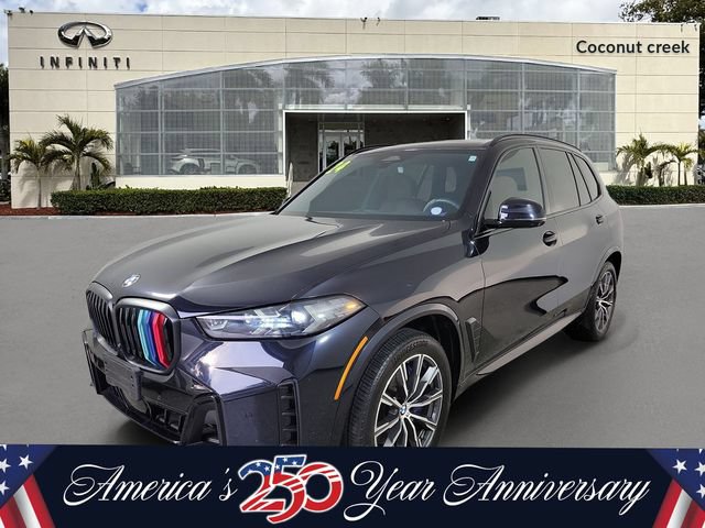Used 2024 BMW X5 xDrive40i w/ M Sport Package AWD/4WD image 2
