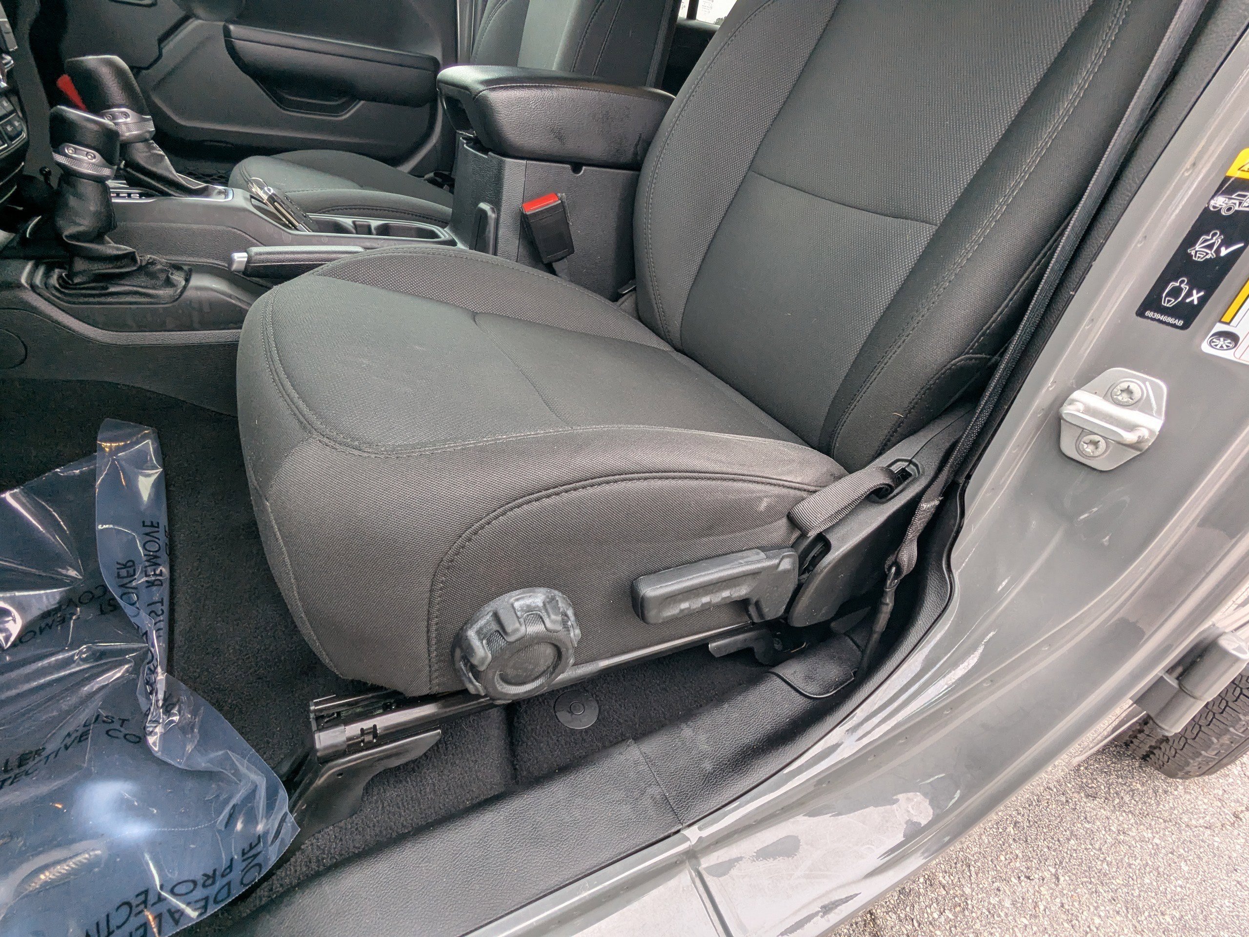 Used 2021 Jeep Wrangler Sport S image 15