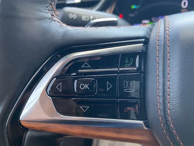 Used 2023 Jeep Grand Cherokee Summit image 33