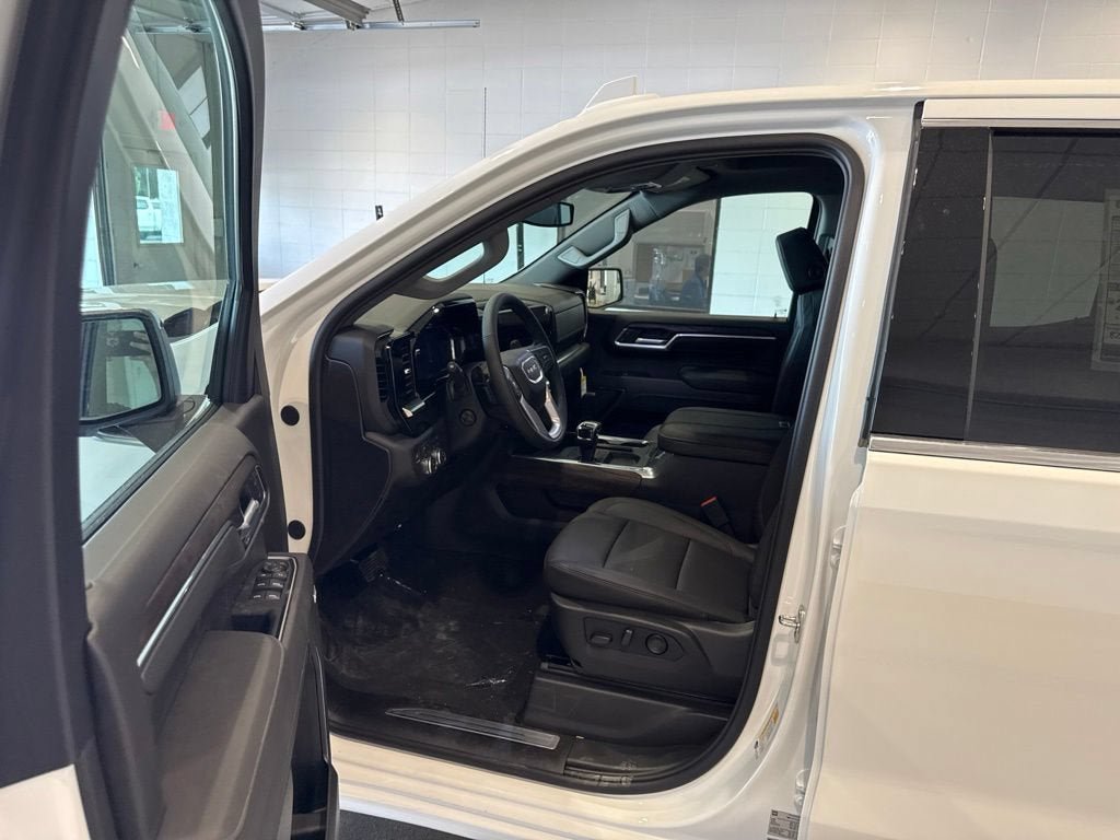 New 2026 GMC Sierra 1500 SLT AWD/4WD image 24