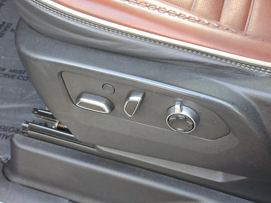 Used 2023 GMC Yukon XL Denali Ultimate image 27