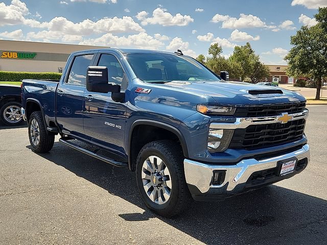 Used 2025 Chevrolet Silverado 2500 LT AWD/4WD image 6