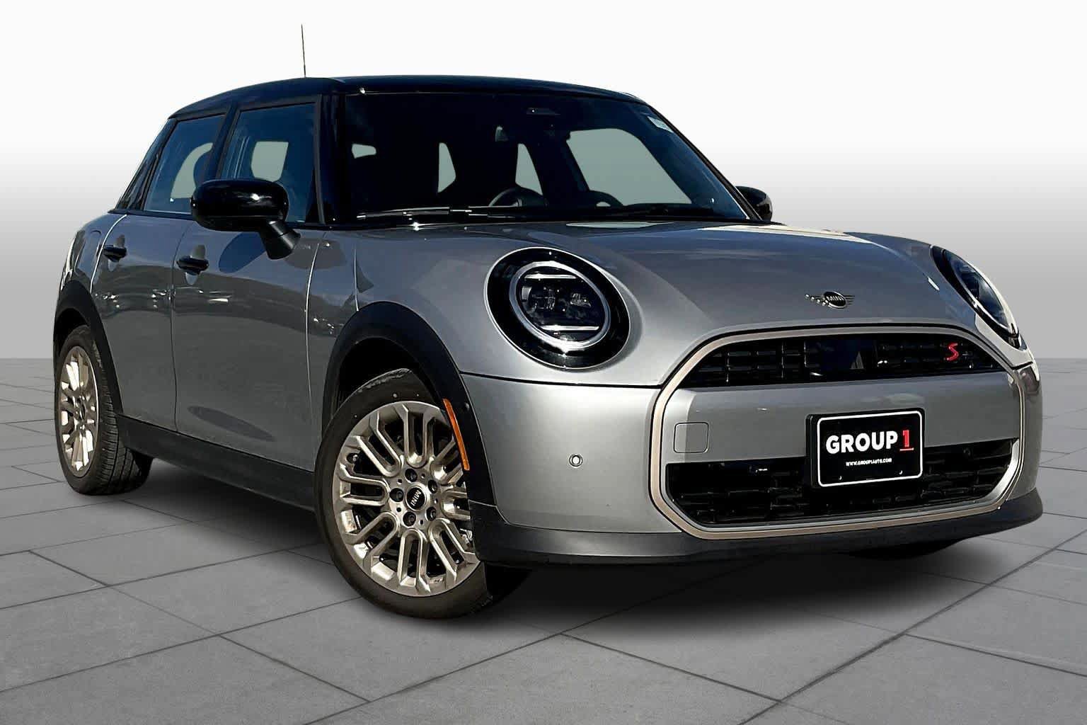 Used 2025 MINI Cooper S image 2