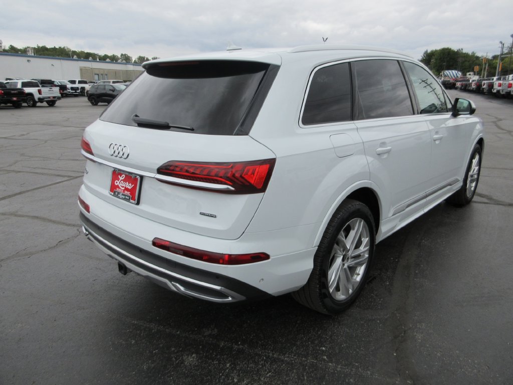 Used 2023 Audi Q7 3.0T Premium w/ Convenience Package AWD/4WD image 6
