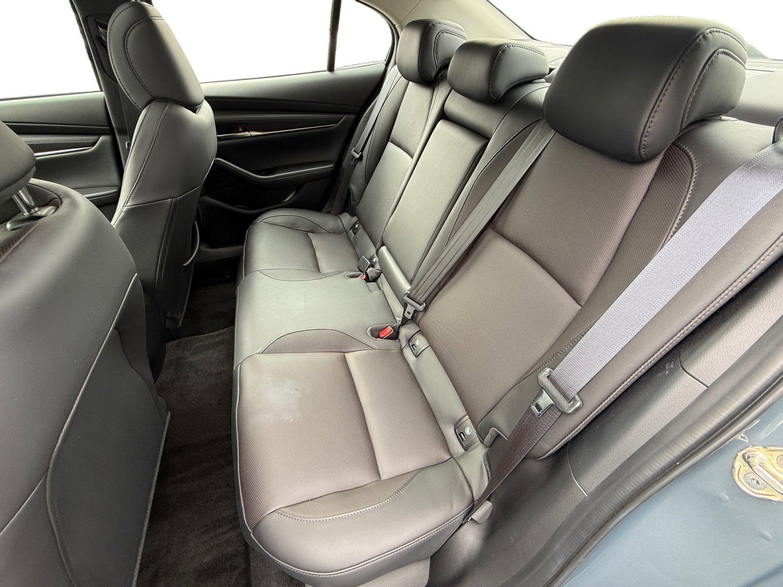 Certified 2023 MAZDA MAZDA3 2.5 Turbo Sedan w/Premium Plus AWD/4WD image 16