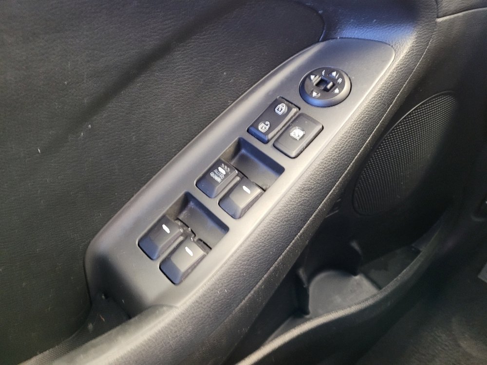 Used 2018 Kia Forte LX FWD image 27