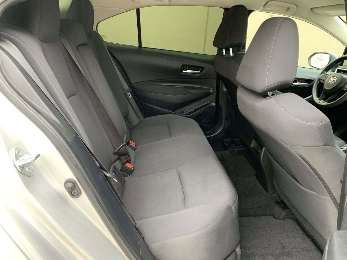 Used 2021 Toyota Corolla LE image 24