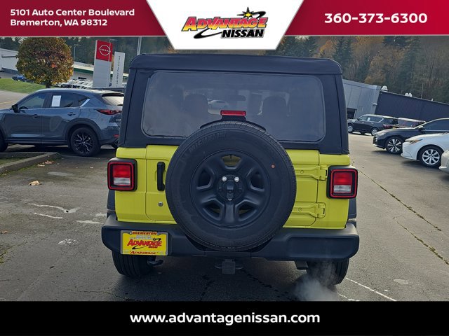 Used 2023 Jeep Wrangler Sport AWD/4WD image 4
