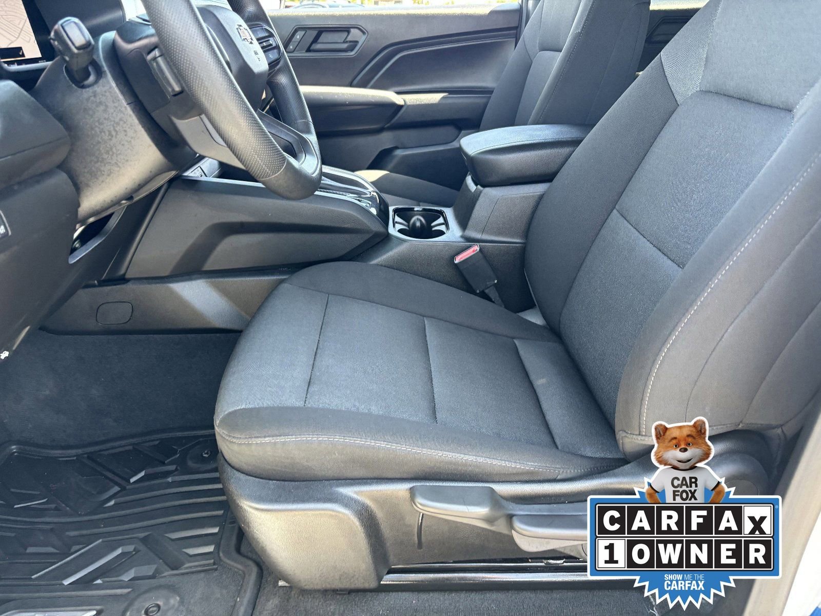 Used 2025 Chevrolet Colorado W/T AWD/4WD image 20