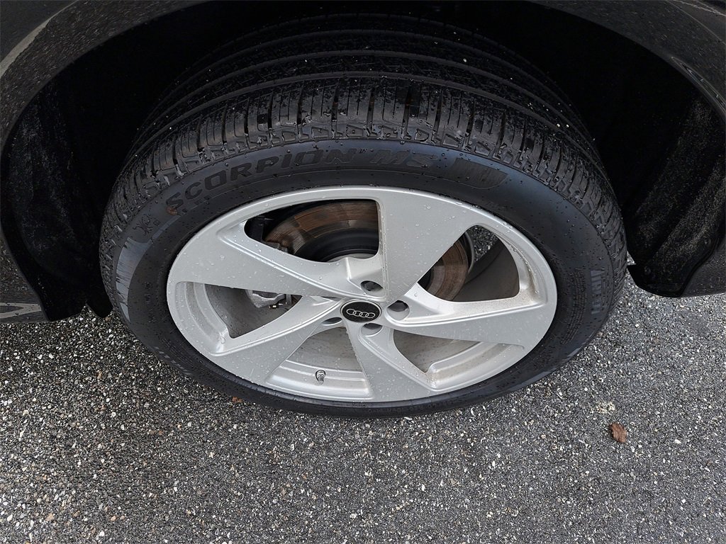 New 2025 Audi Q5 Premium Plus image 30