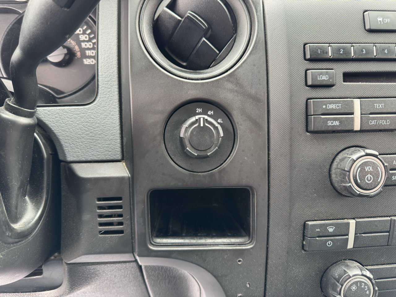 Used 2013 Ford F150 XLT w/ Luxury Equipment Group image 23