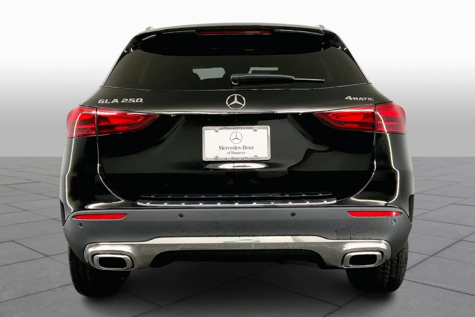 New 2025 Mercedes-Benz GLA 250 4MATIC image 5