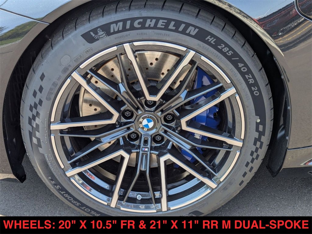 New 2026 BMW M5 w/ Executive Package image 10