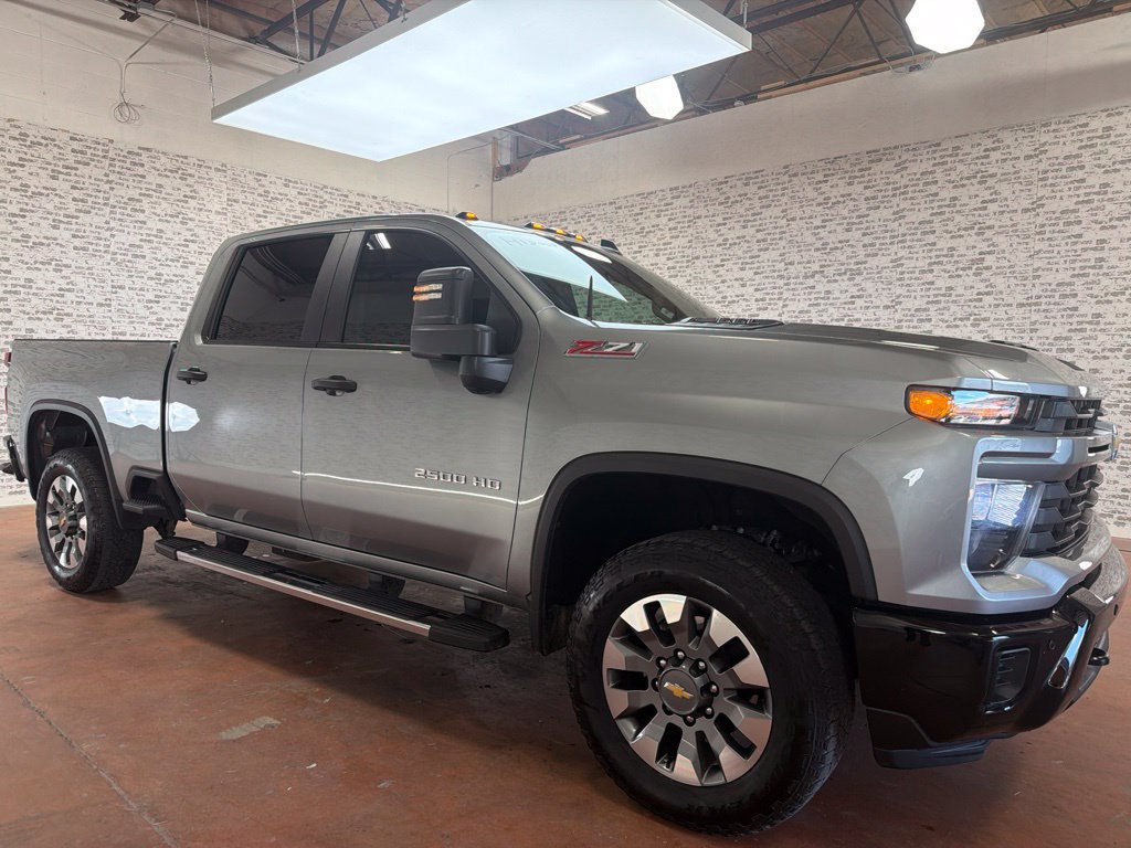 Used 2025 Chevrolet Silverado 2500 Custom w/ Custom Value Package