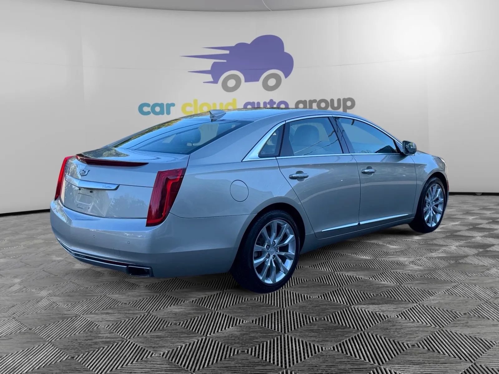 Used 2016 Cadillac XTS Luxury w/ Driver Awareness Package FWD image 5