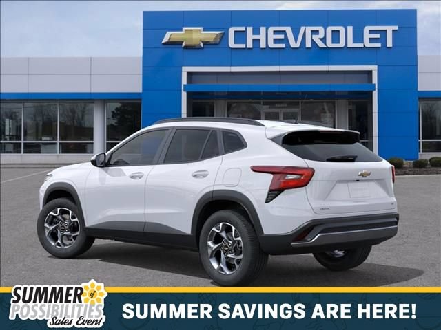 New 2026 Chevrolet Trax LT w/ Driver Confidence Package FWD image 3