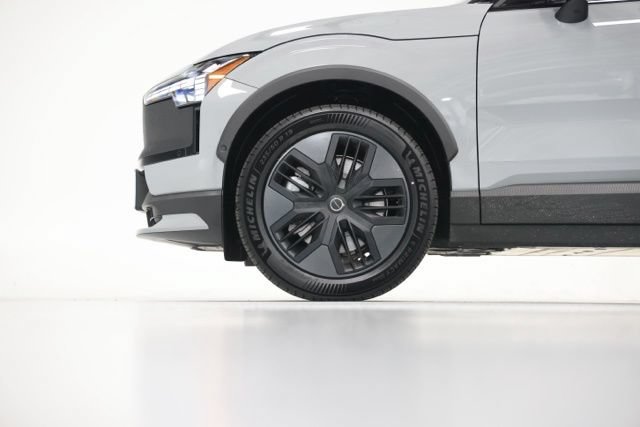 Used 2026 Volvo EX30 Cross Country Ultra w/ Protection Package Premier AWD/4WD image 11