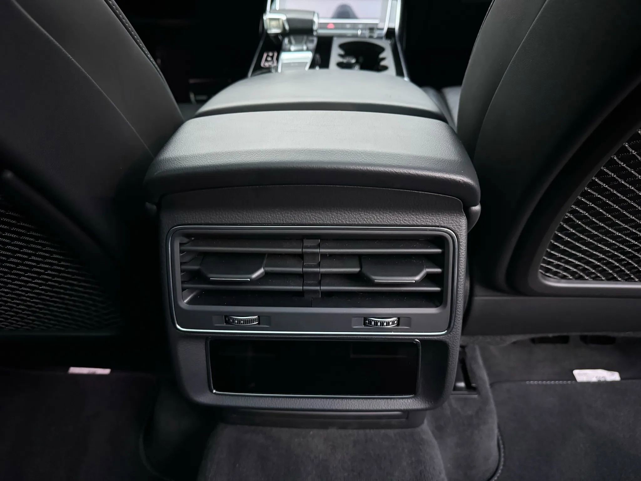 Used 2021 Audi SQ7 Premium Plus image 26