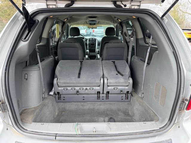 Used 2007 Chrysler Town & Country Touring image 23