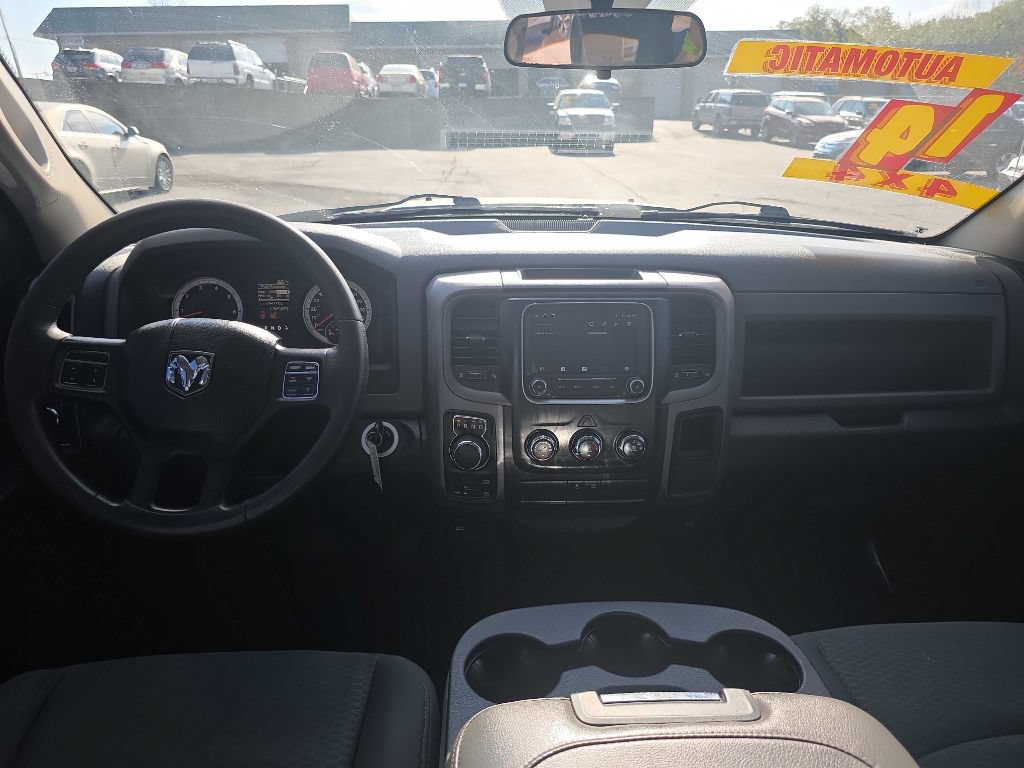 Used 2014 RAM 1500 Express AWD/4WD image 12