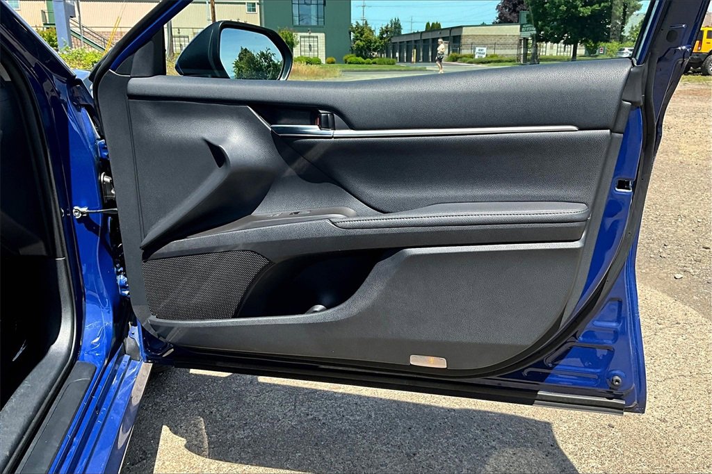 Used 2023 Toyota Camry XLE w/ Cold Weather Package image 23