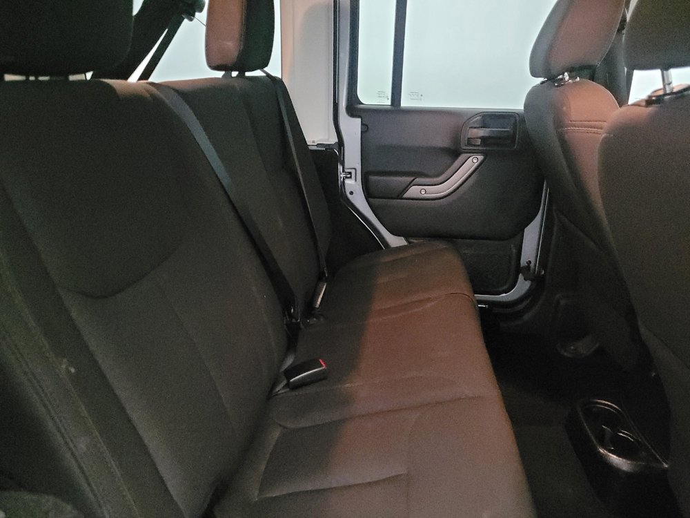 Used 2018 Jeep Wrangler Unlimited Sport S image 19