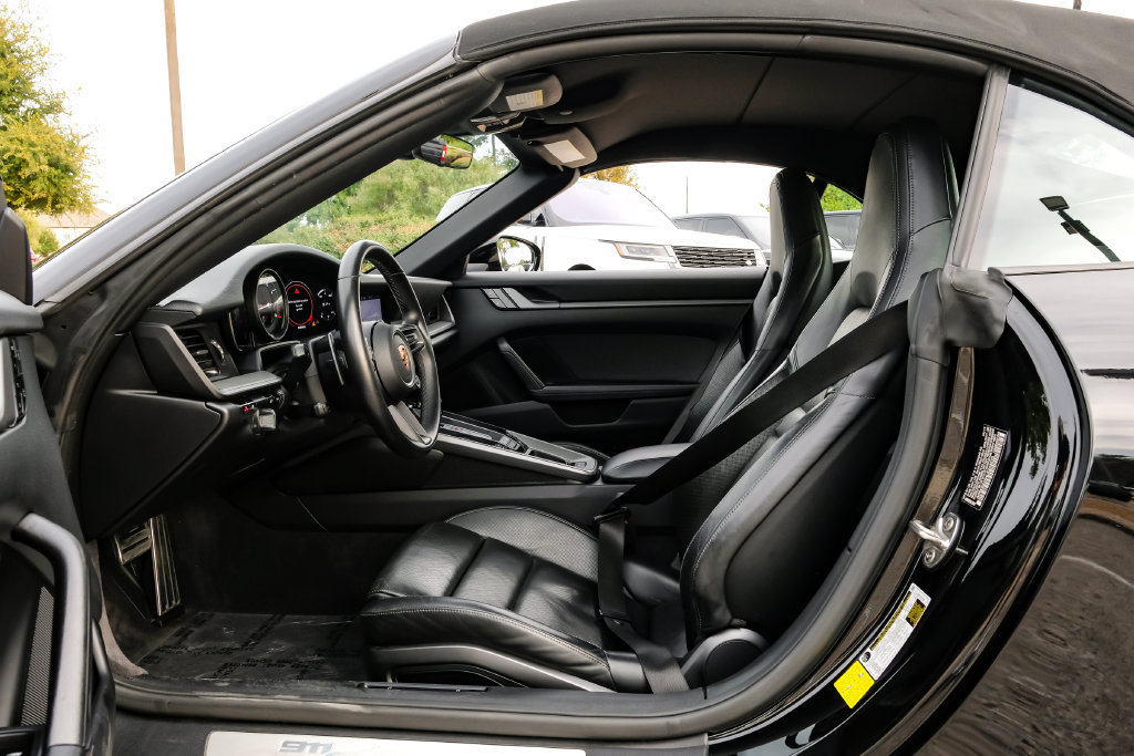 Used 2020 Porsche 911 Carrera S RWD image 38