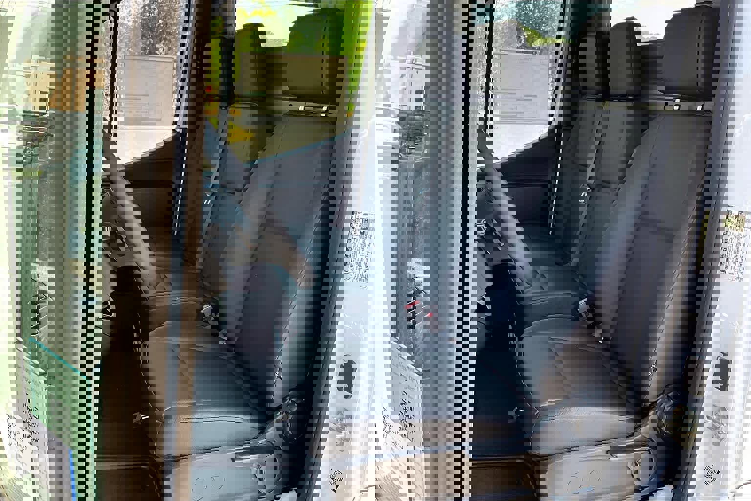 Used 2024 Mercedes-Benz Sprinter 2500 image 15