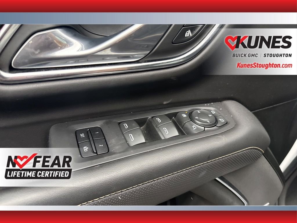 Used 2023 GMC Yukon SLT image 20