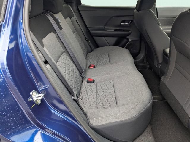 New 2026 Nissan Kicks SV w/ Cold Weather Package FWD image 22