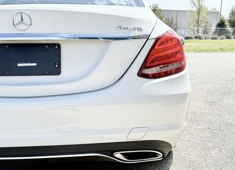 Used 2016 Mercedes-Benz C 300 4MATIC Sedan image 14