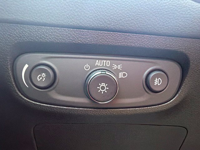 Used 2022 Buick Encore GX Select FWD image 27