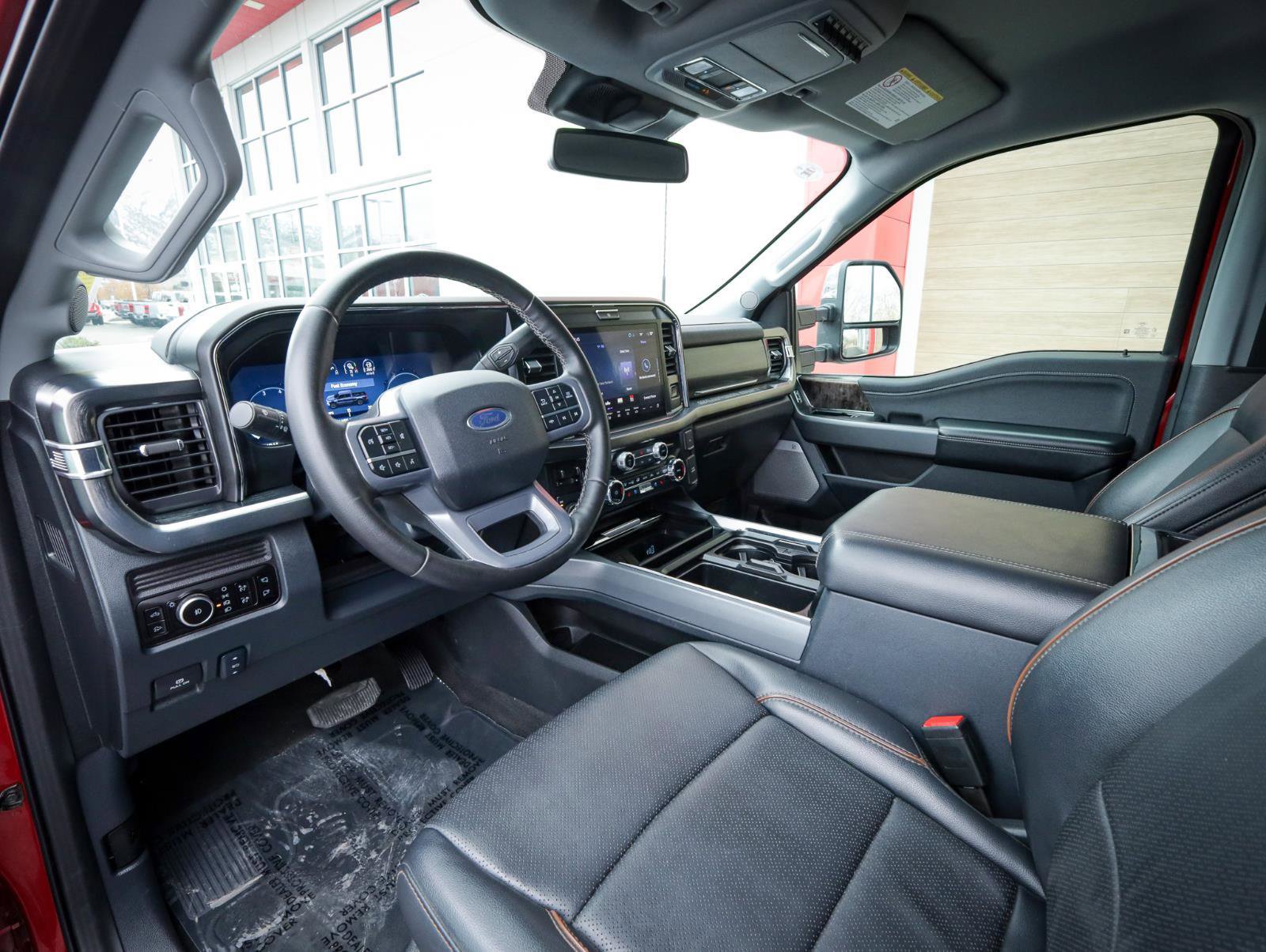 Used 2025 Ford F350 Lariat image 12