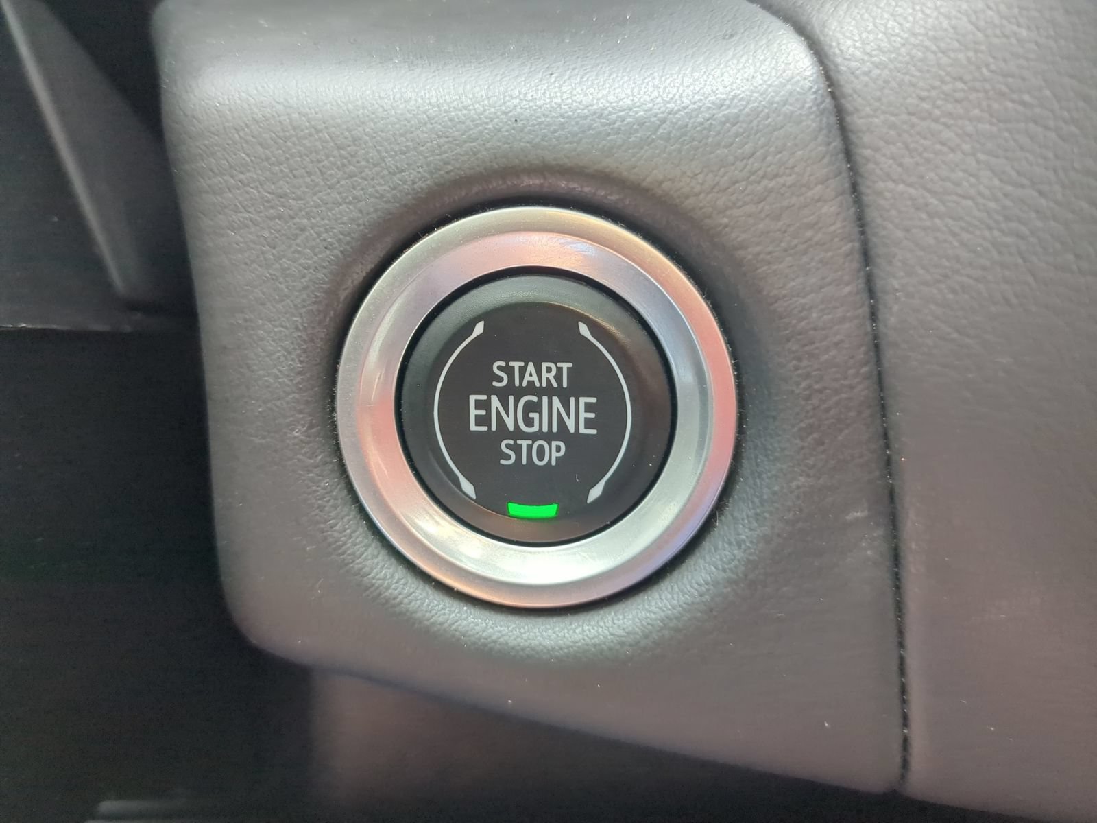 Used 2023 Chevrolet Tahoe High Country AWD/4WD image 27