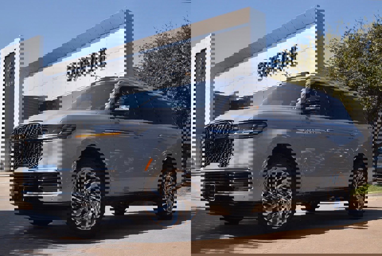 New 2025 Lincoln Navigator Reserve