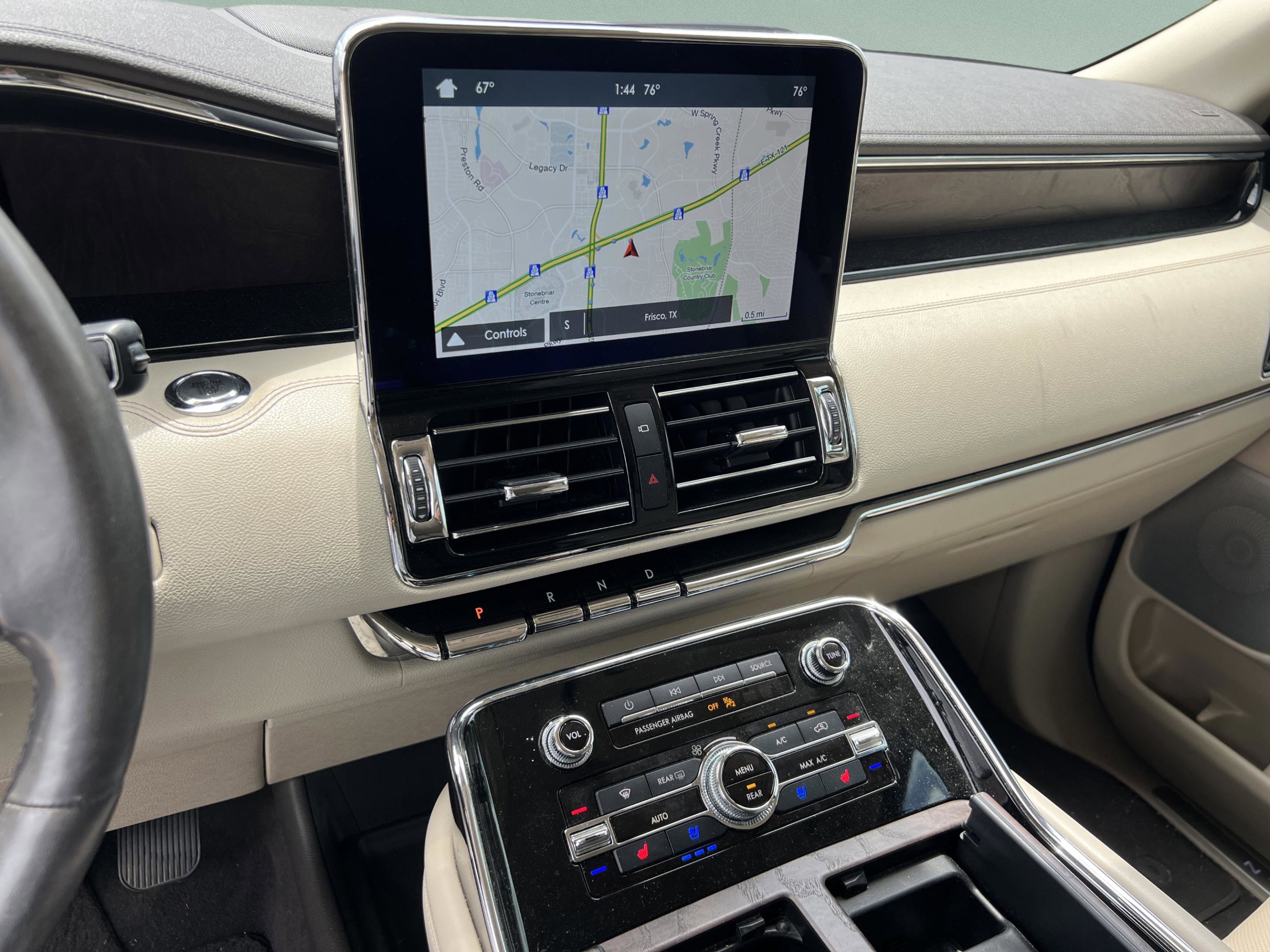 Used 2019 Lincoln Navigator Reserve w/ Cargo Package AWD/4WD image 18