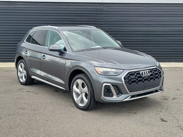 Used 2023 Audi Q5 2.0T Premium Plus AWD/4WD image 2