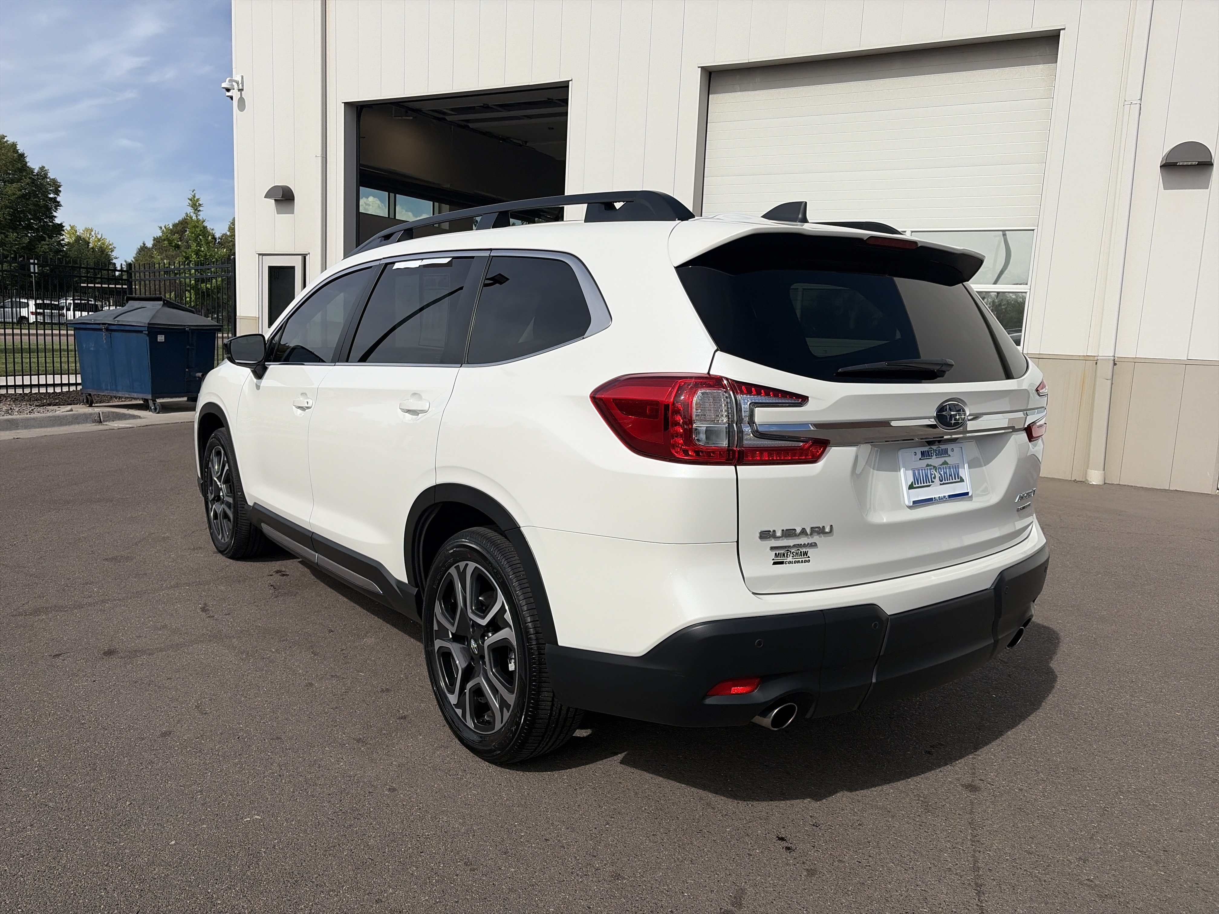 Certified 2024 Subaru Ascent Limited w/ Technology Package AWD/4WD image 7