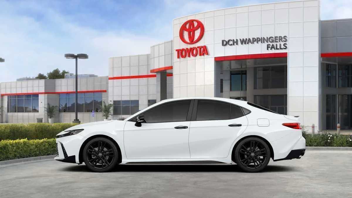 New 2026 Toyota Camry Hybrid w/ Convenience Package AWD/4WD image 6