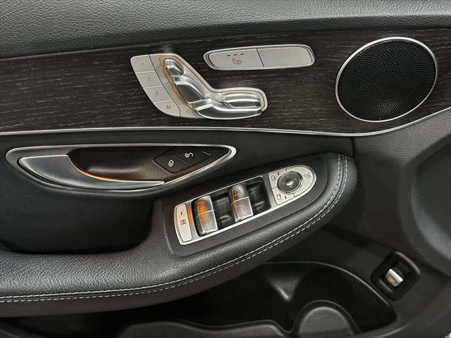 Used 2019 Mercedes-Benz C 300 4MATIC Sedan image 11