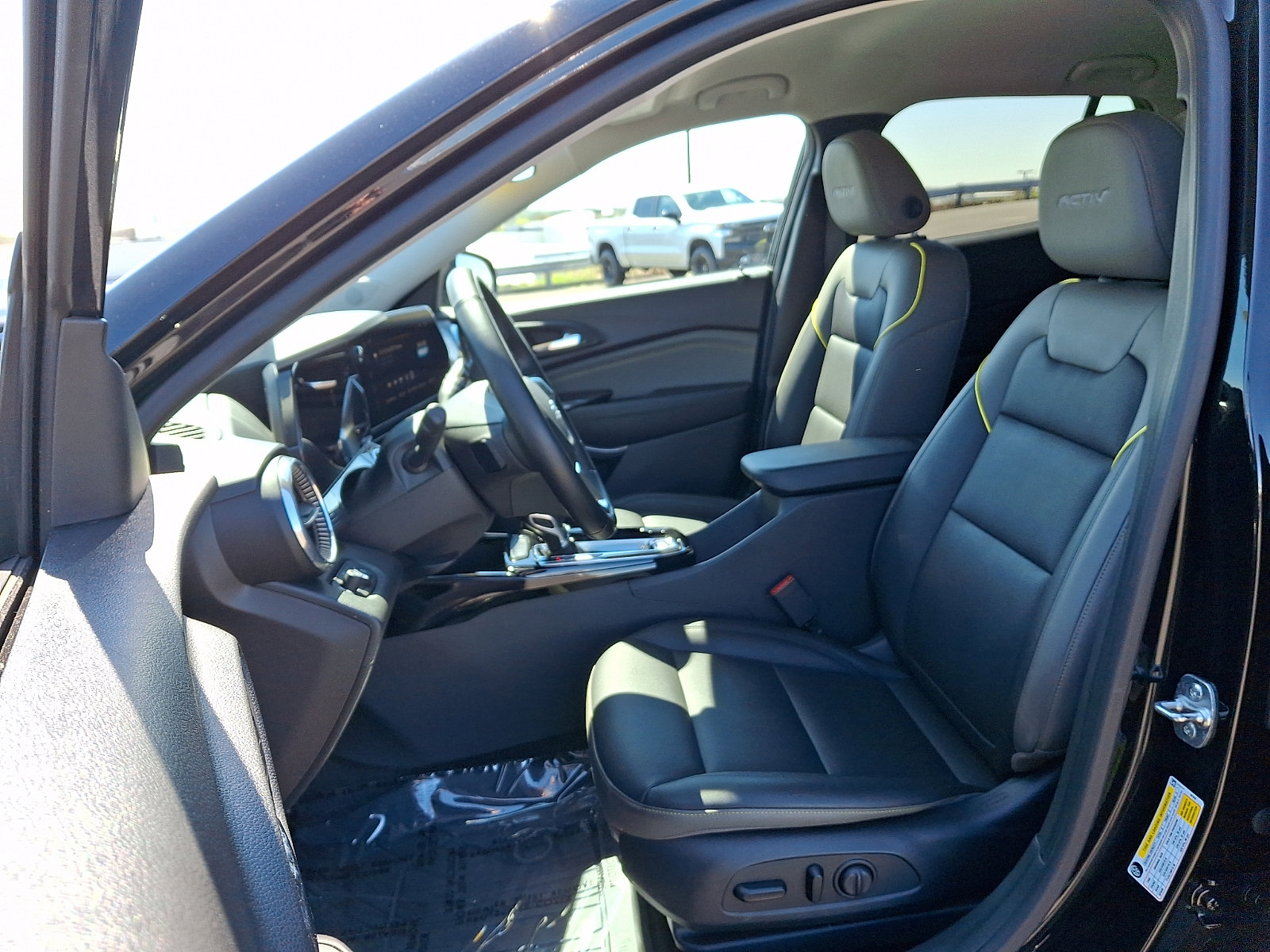 Certified 2024 Chevrolet Trax ACTIV w/ Driver Confidence Package image 13
