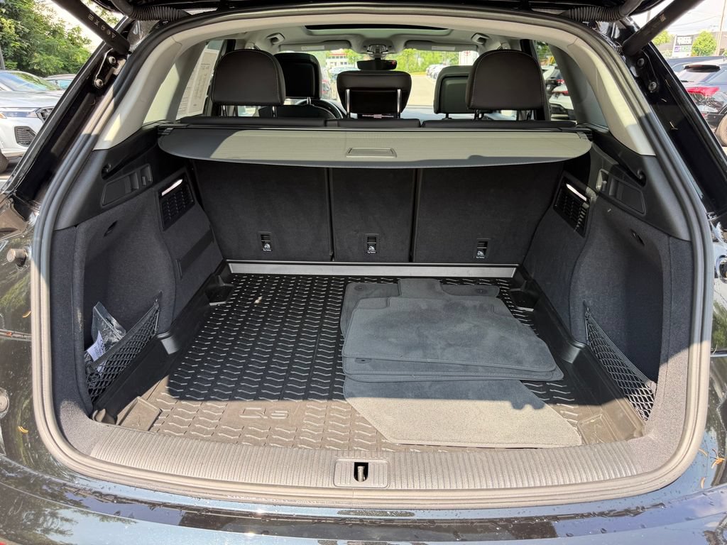 Used 2023 Audi Q5 2.0T Premium AWD/4WD image 32