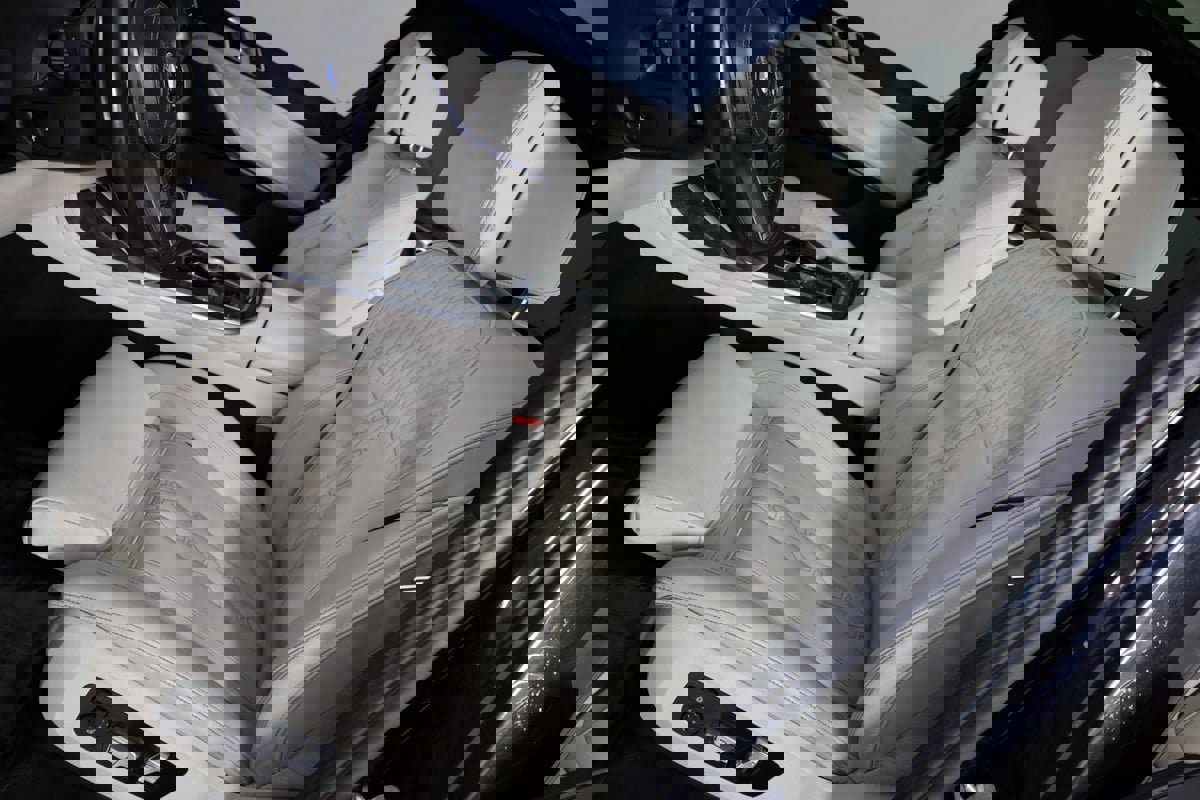 Used 2023 BMW X7 xDrive40i w/ M Sport Package image 10