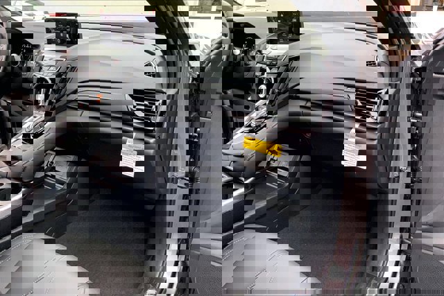 New 2026 Acura RDX SH-AWD image 15