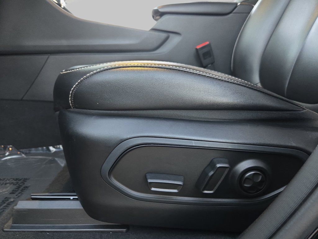 Used 2023 Jeep Grand Cherokee Limited image 29