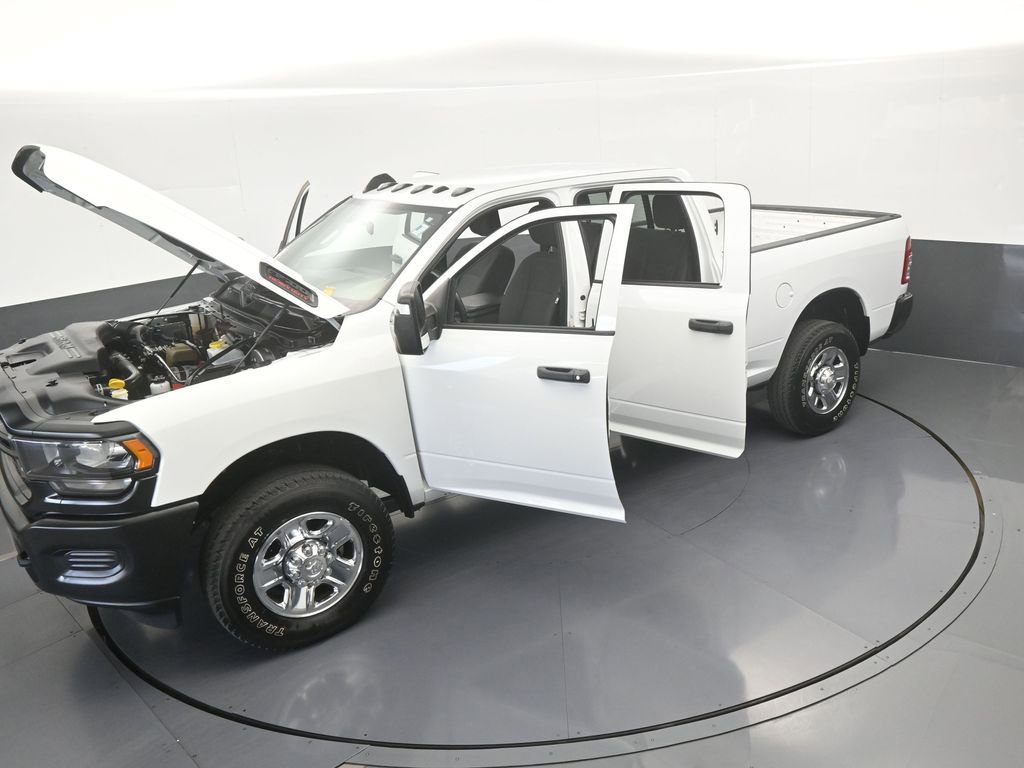 Used 2024 RAM 3500 Tradesman AWD/4WD image 59